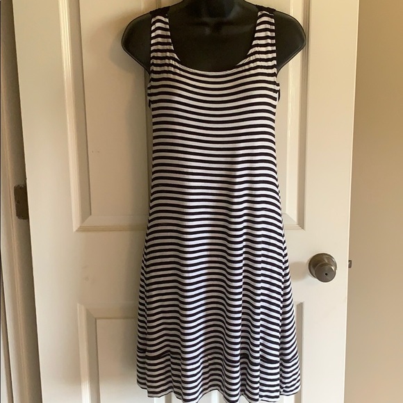 Signature by Sangria Dresses & Skirts - Cute reversible dress